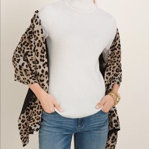 NWT Chico’s Reversible Travel Wrap